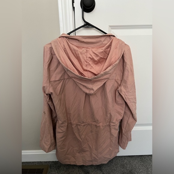 Jacket - Picture 2 of 5